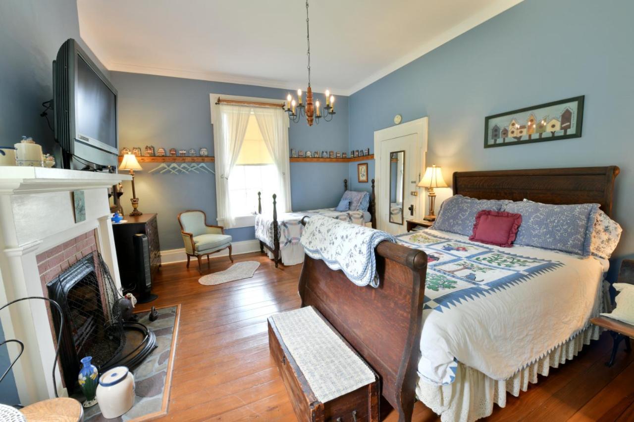 The Pines Of Dresden Bed & Breakfast エクステリア 写真