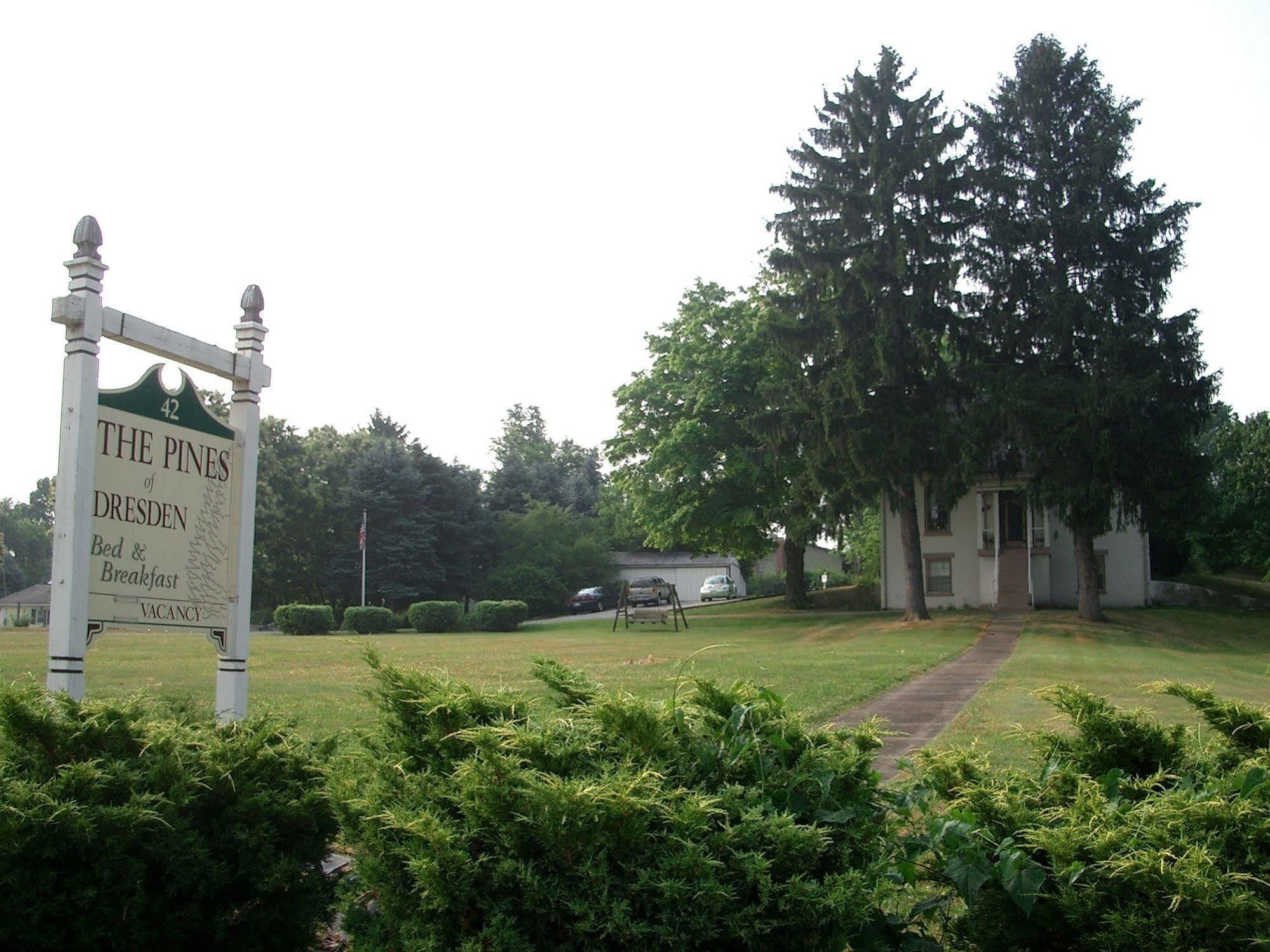 The Pines Of Dresden Bed & Breakfast エクステリア 写真