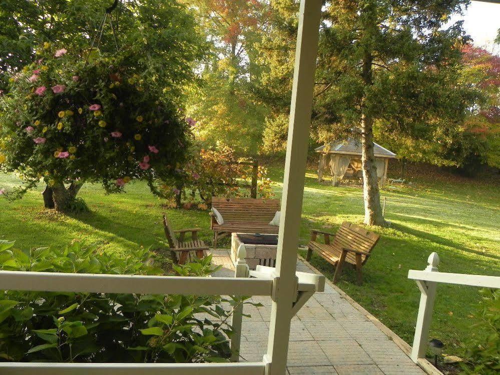 The Pines Of Dresden Bed & Breakfast エクステリア 写真